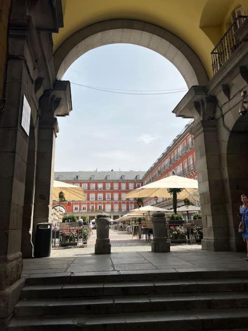 Encantador Apartamento Plaza Mayor Madrid Centro Zewnętrze zdjęcie